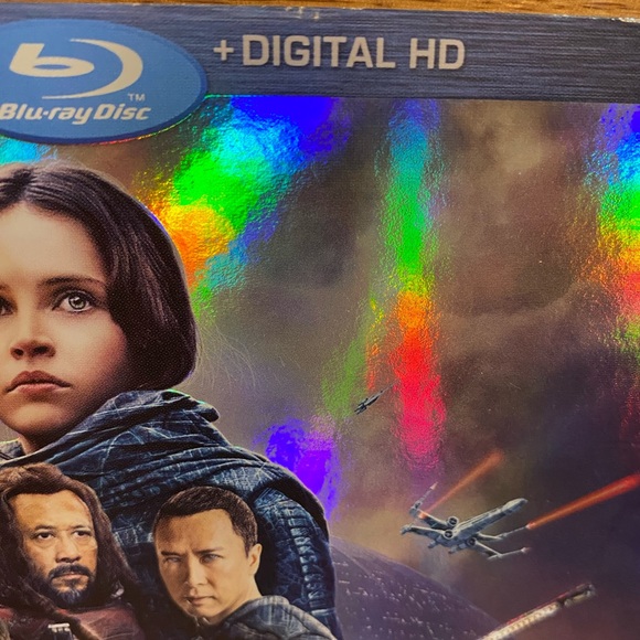 New in Package BluRay DVD A Rogue Story Star Wars - Picture 4 of 9